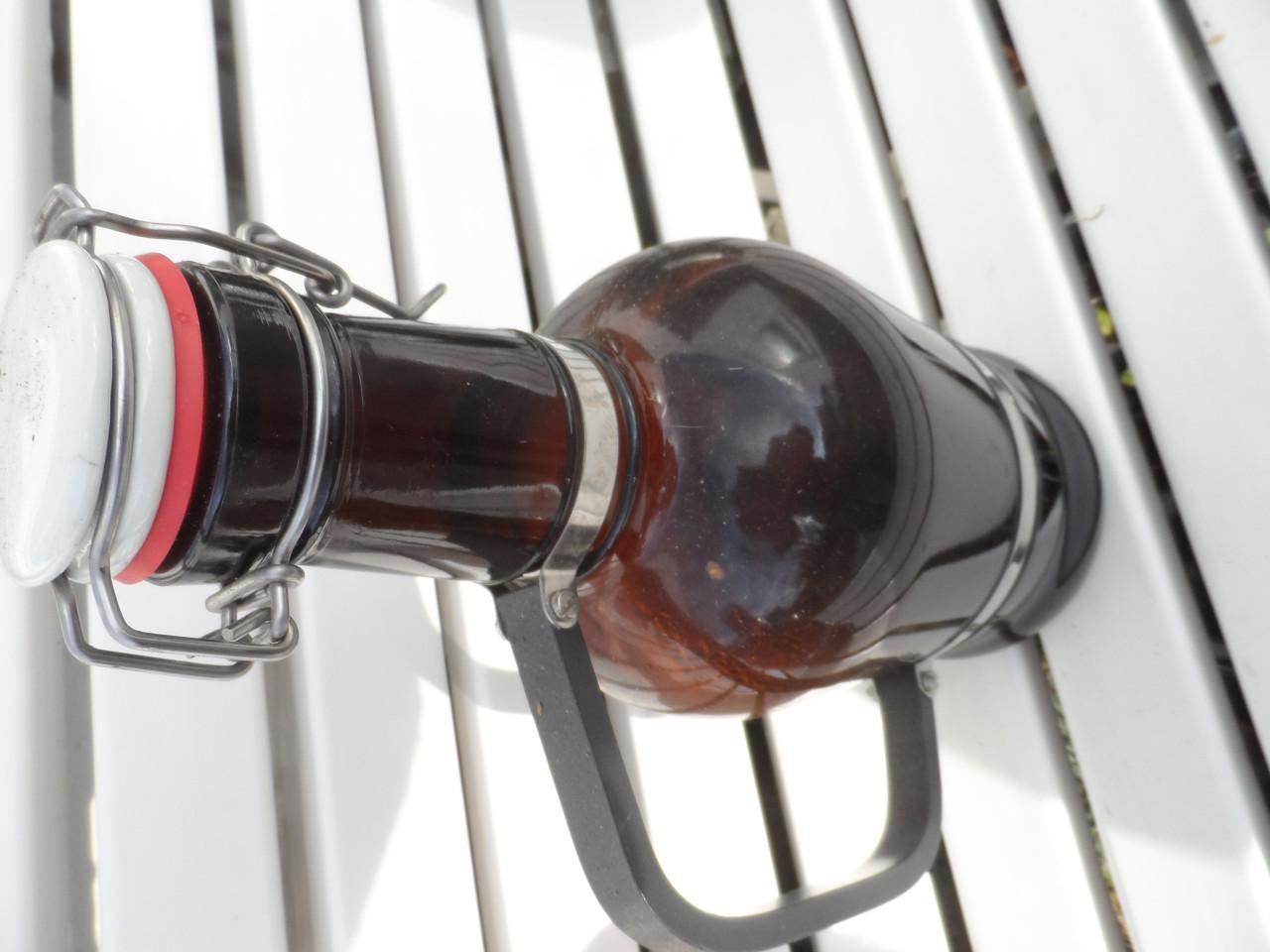 3 OUDE Bierflessen LEEG