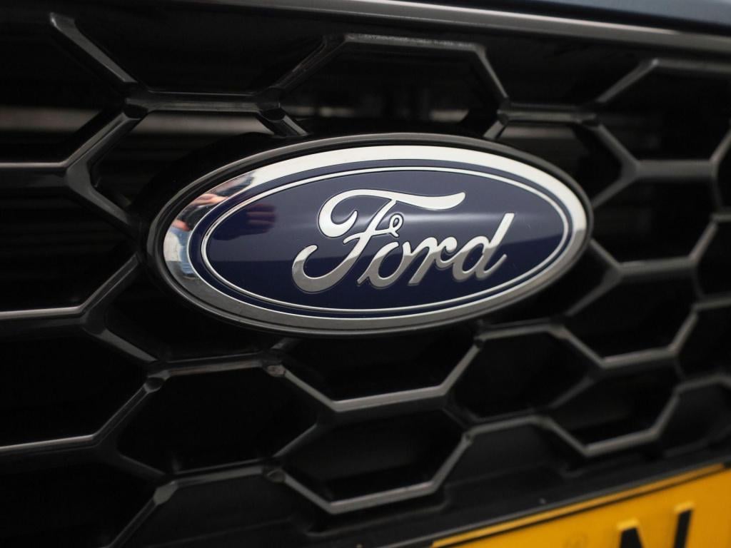 Ford Fiesta 1.0 ecoboost hybrid st-line winterpack | navigatie | airco | cr