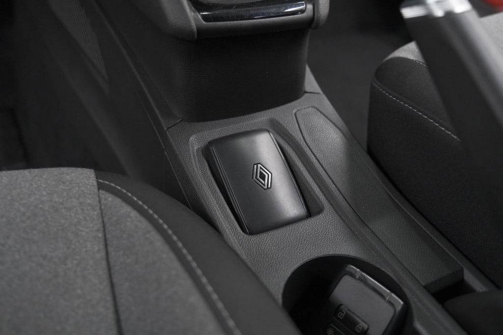 Renault Clio tce 90 gpf evolution | camera | navigatie | apple carplay | pa
