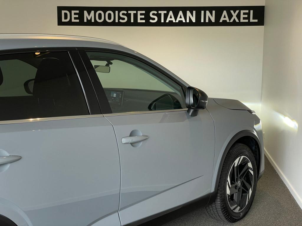 Nissan Qashqai 1.3 mhev xtronic n-connecta