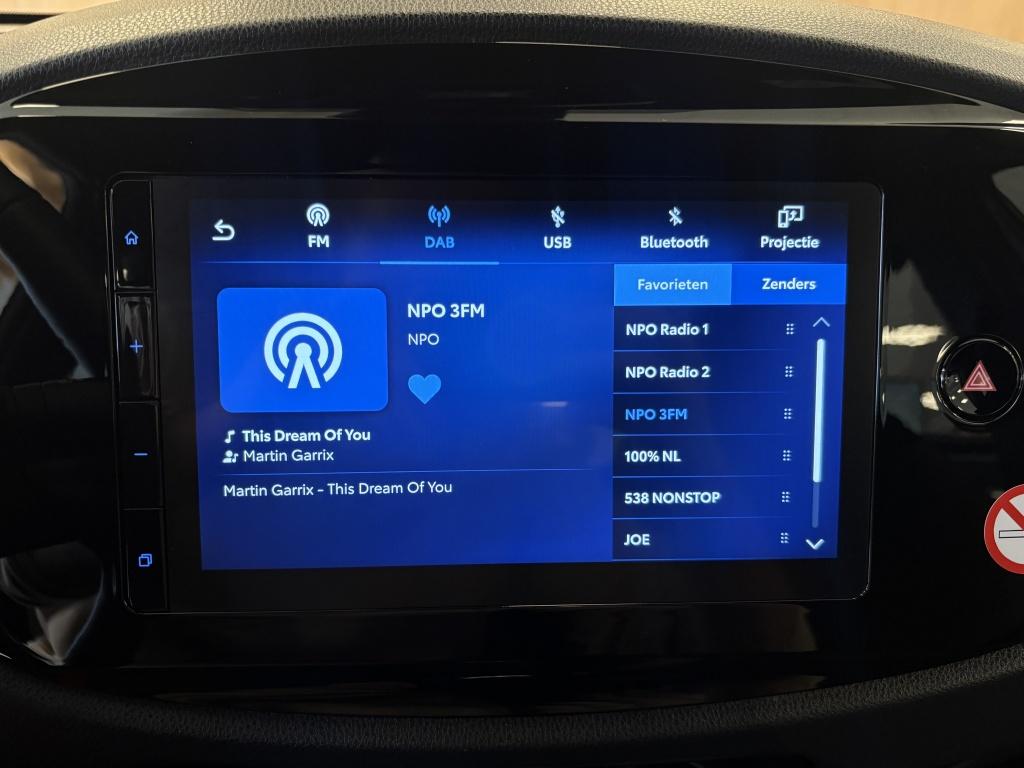 Toyota Aygo X 1.0 vvt-i mt play