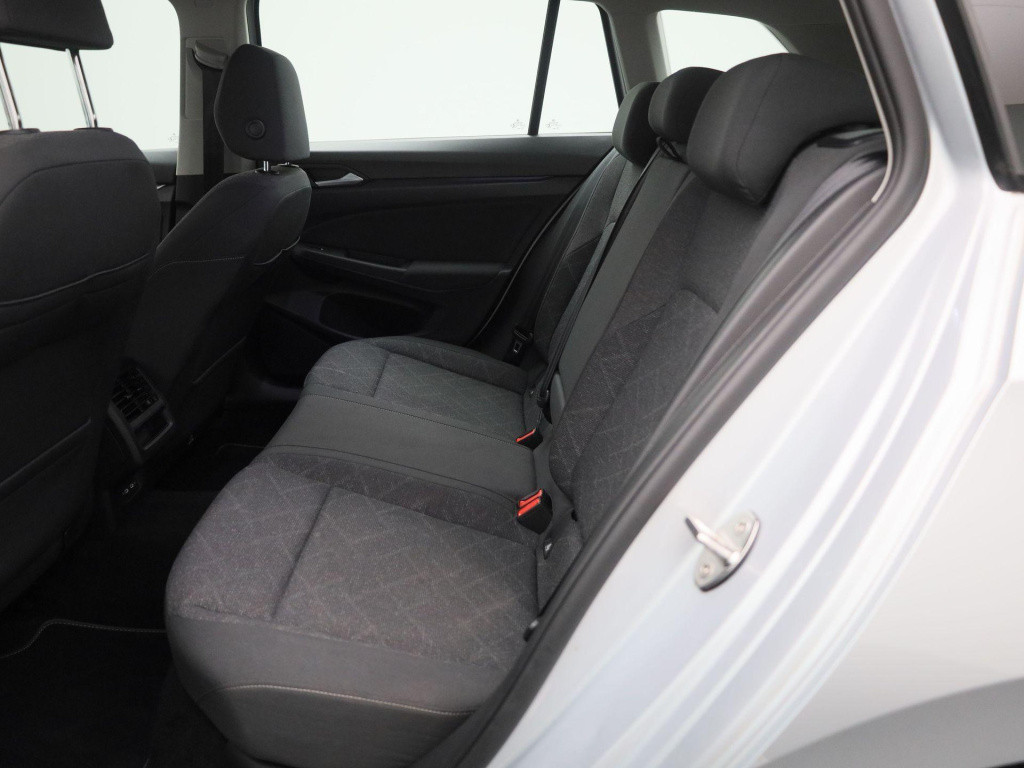 Volkswagen Golf variant 1.0 etsi life | automaat | lmv | parkeer sensoren |