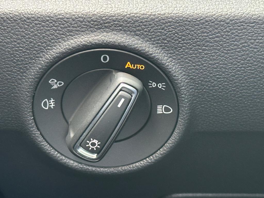 Volkswagen T-roc 1.5 tsi 150pk dsg style | dode hoek | camera | keyless | e