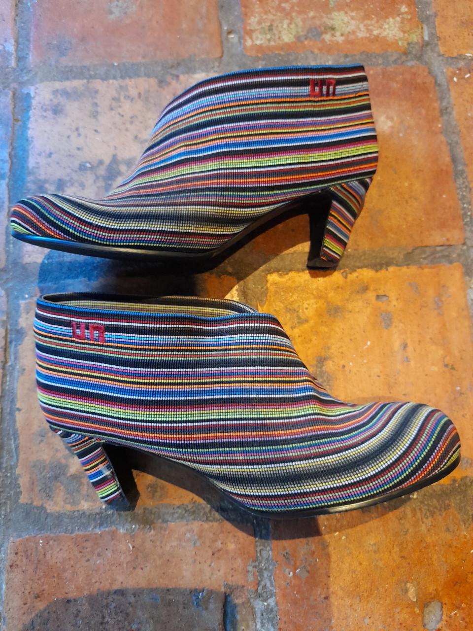 United Nude rainbow damespumps mt 39