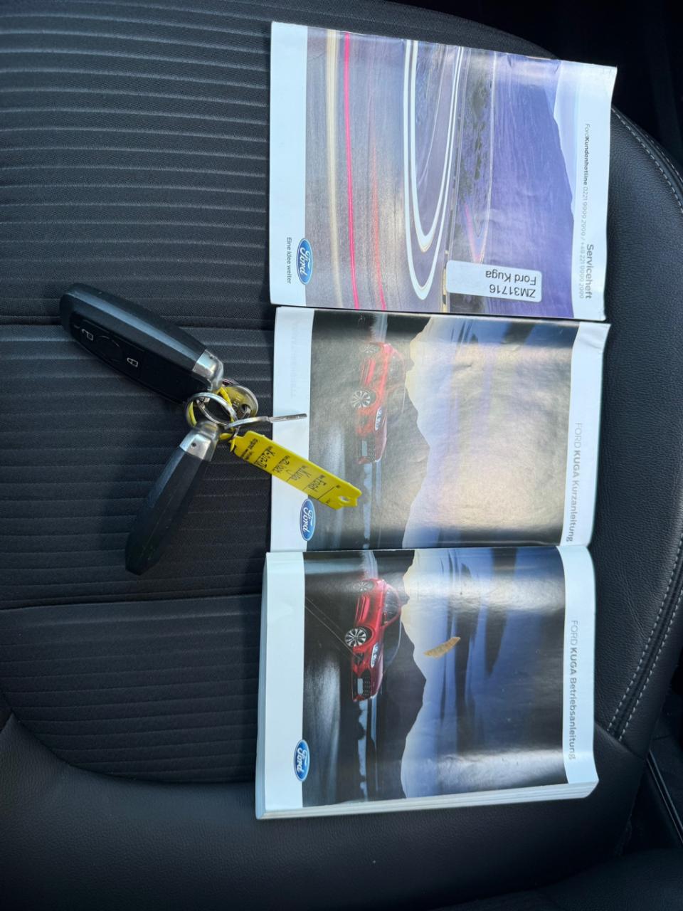 Ford Kuga 2.5 phev titanium