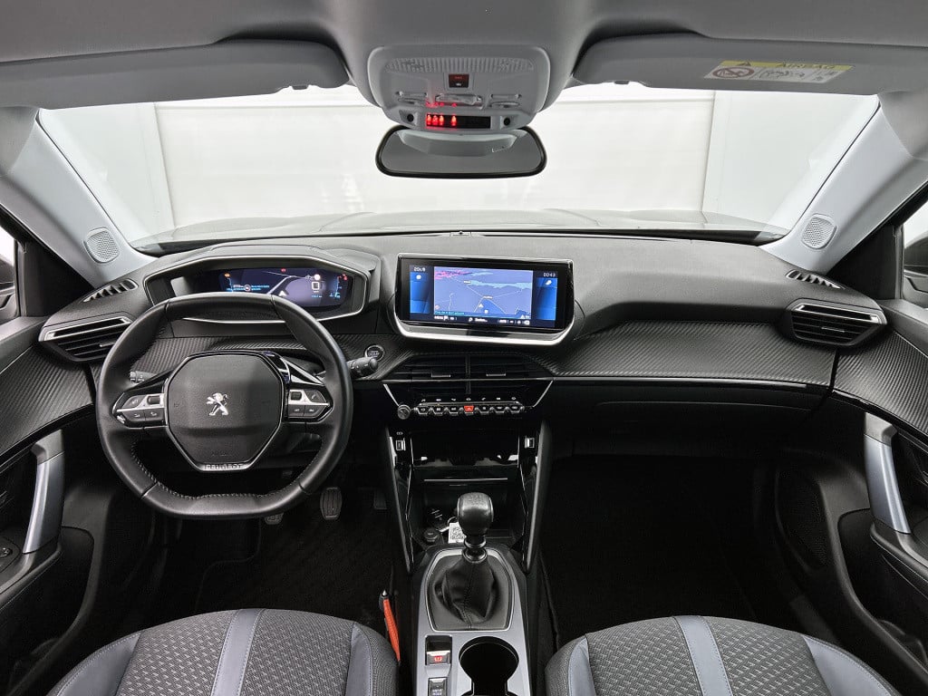 Peugeot 2008 100pk allure | rijklaar | trekhaak | camera achter | keyless s