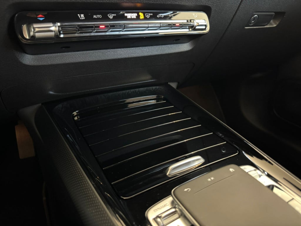 Mercedes-Benz Glb 200 business solution
