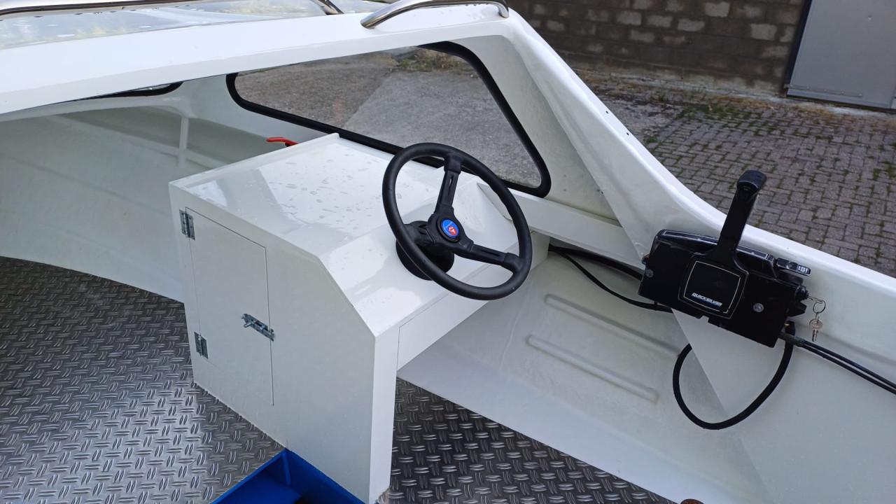 Motorboot