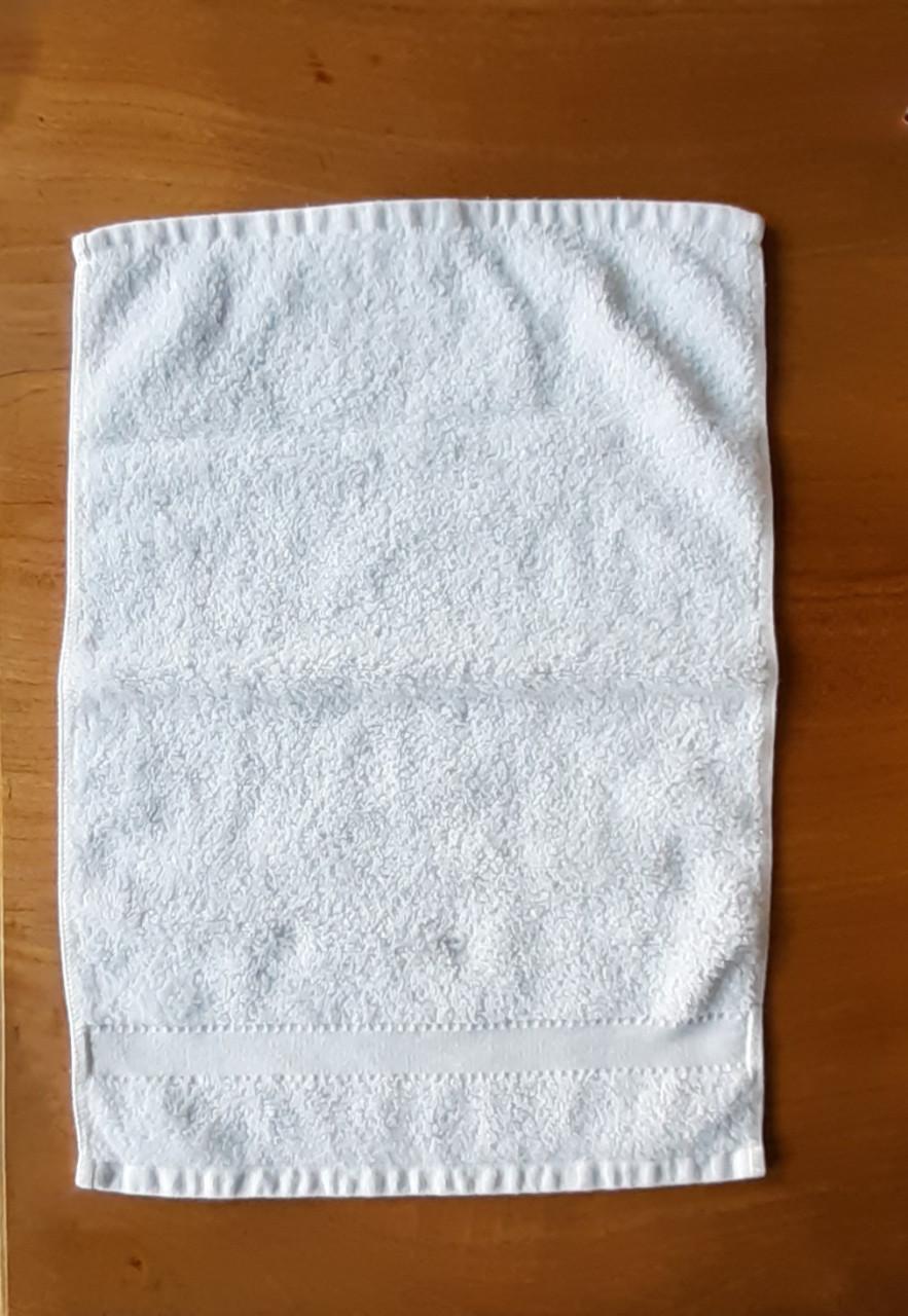 Gastendoekje met borduurrand Oostburg, Groede