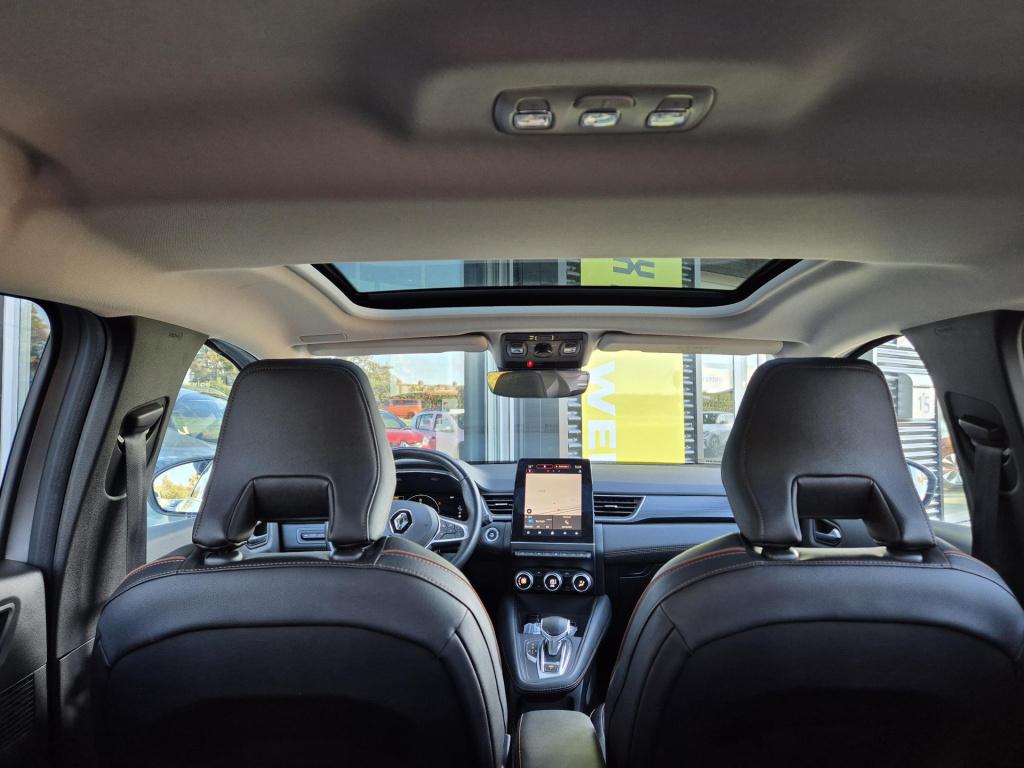 Renault Captur 1.6 e-tech plug-in hybrid 160 initiale paris verkocht