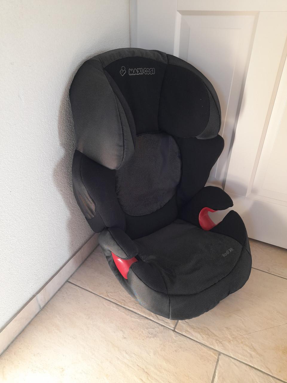 Maxi cosi autostoel 15 / 36 kg ( in goede nette staat )