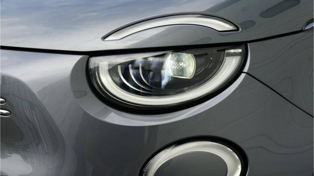 Fiat 500e la prima 42 kwh rijklaar incl garantie soh 92,1%