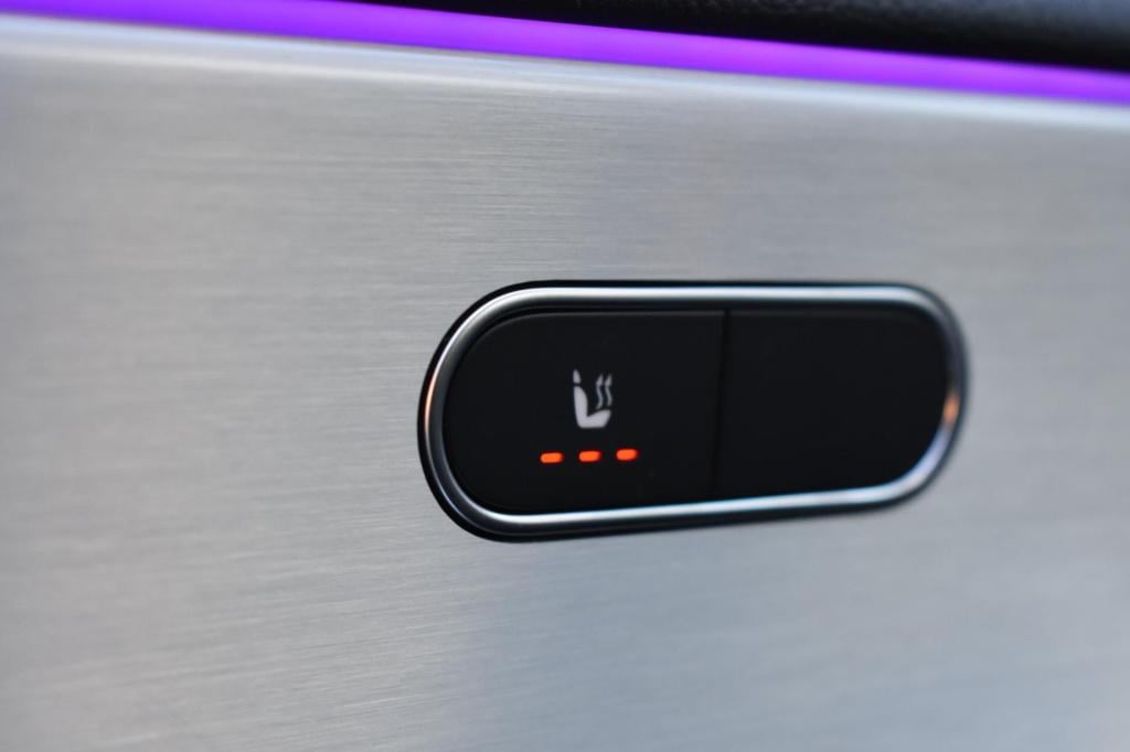 Mercedes-Benz A-Klasse 180 amg night | sfeerverlichting | apple carplay | c