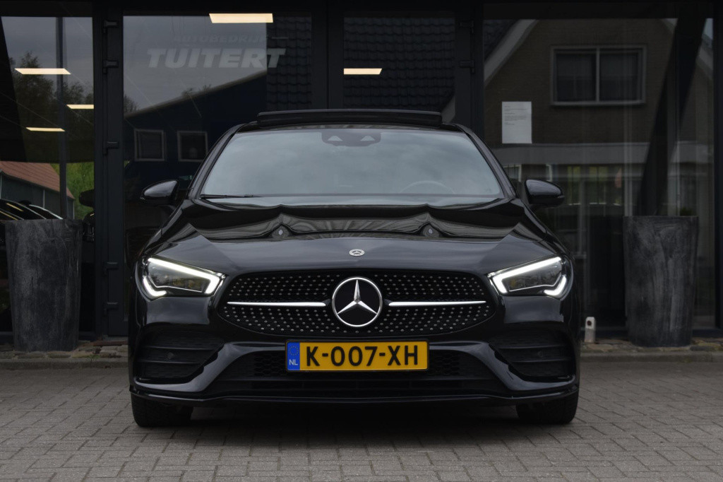 Mercedes-Benz Cla shooting brake 200 amg night | sfeerverlichting | panoram