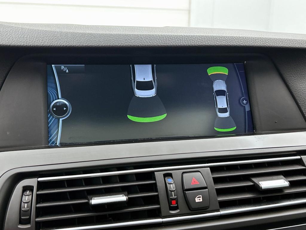 BMW 5 Serie 523i high executive | schuif/kanteldak |