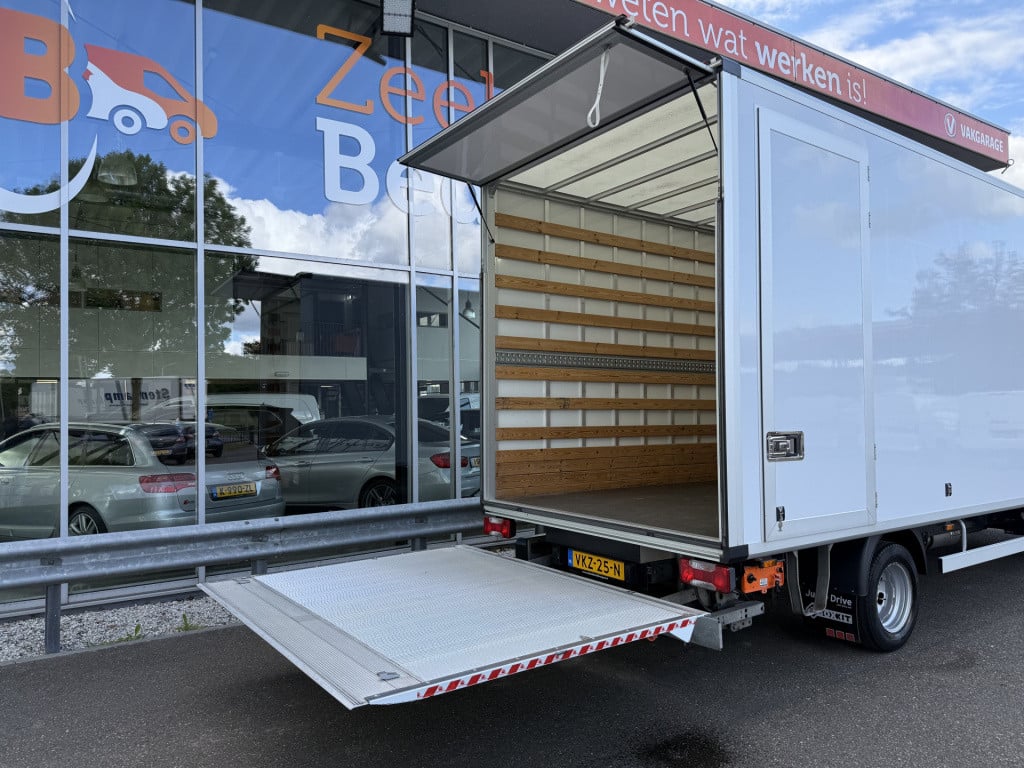 Iveco Daily 35c18h 3.0 410 bakwagen met laadklep | 1e eig | vol opties | tr