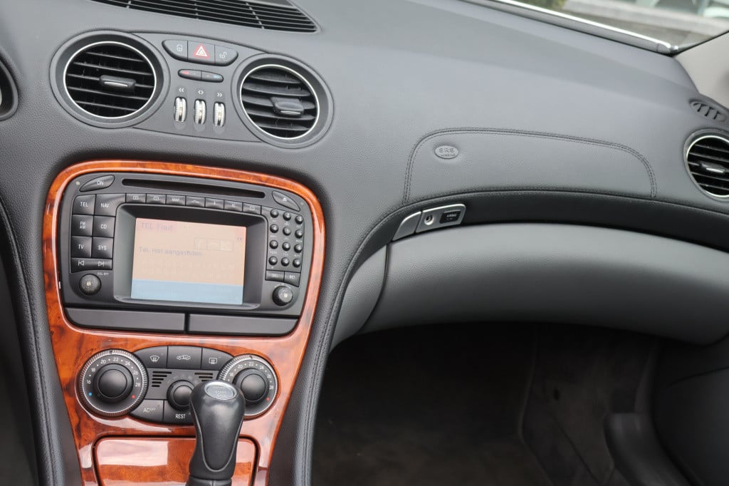 Mercedes-Benz Sl 500 l v8 l 306 pk l comand l telefoon voorbereiding l bi- 