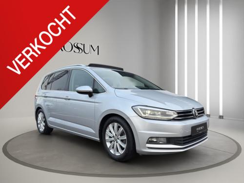 Volkswagen Touran 1.4 tsi highline 7p | panoramadak | camera | wegklaptrekh
