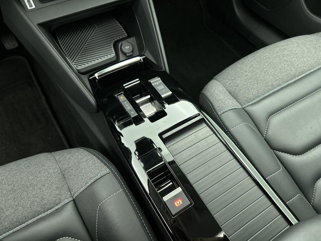 Citroen C4 130pk automaat shine | rijklaar | panorama schuifkanteldak | afn