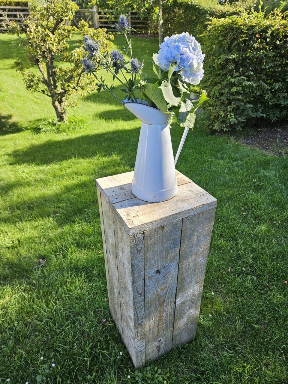 2 Bartafel of statafel van steigerhout met afneembaar blad 2 stuks.