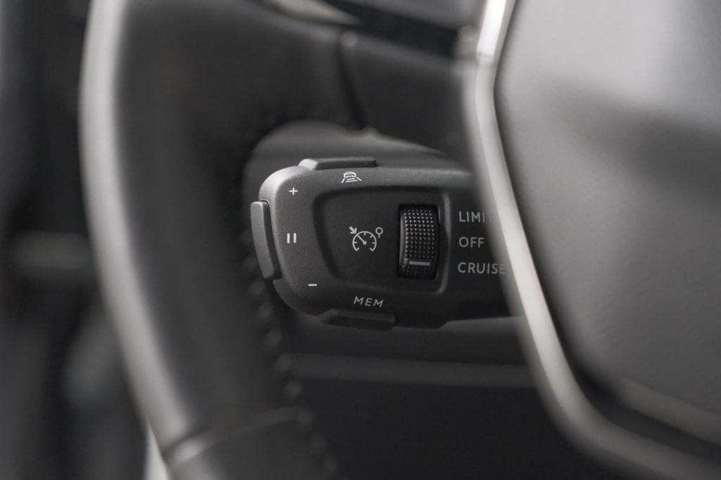 Peugeot 2008 puretech 130 eat8 allure | 360 camera | adaptieve cruise contr