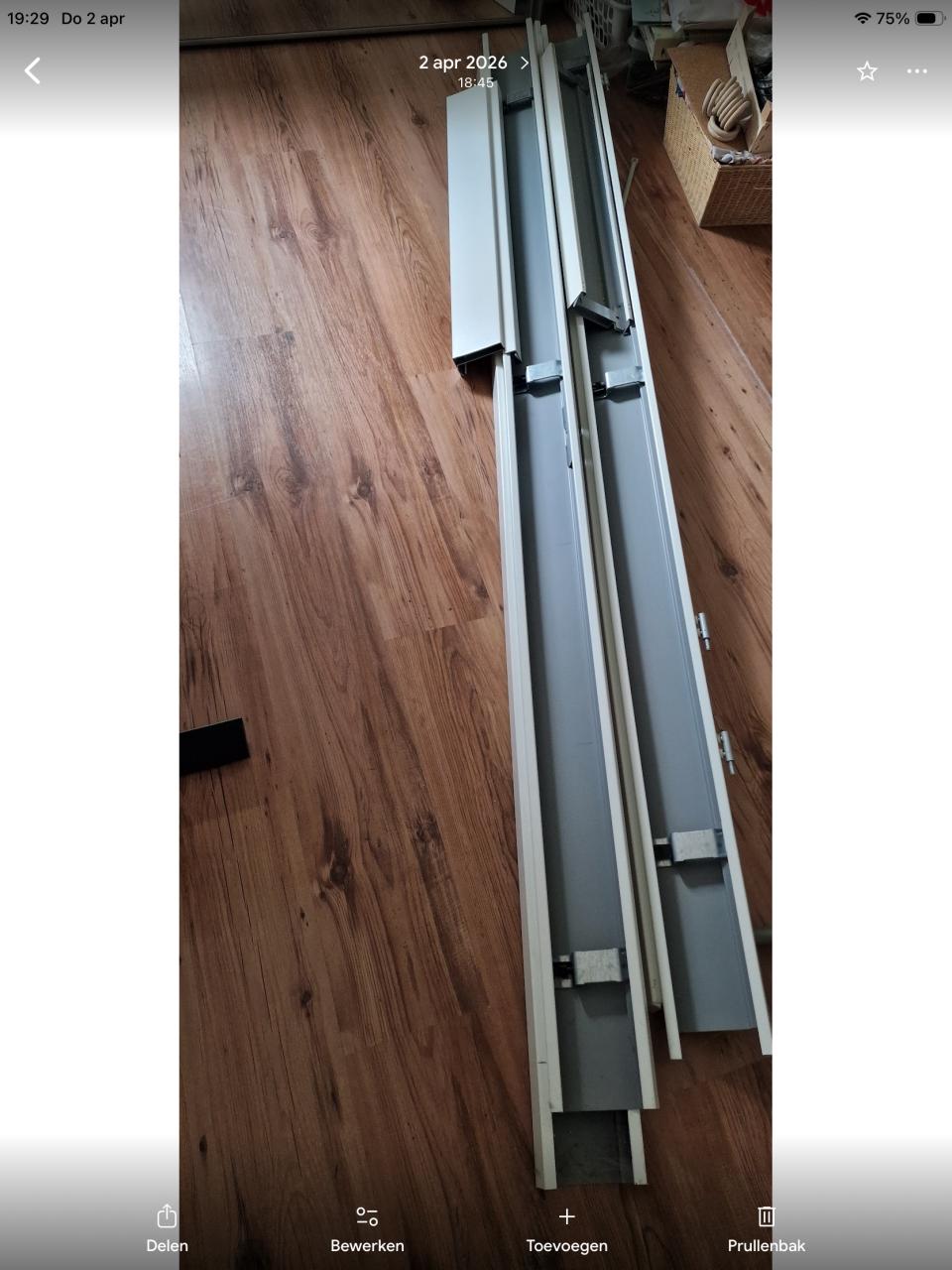 2 stuks Stalen opdekkozijn zonder bovenlicht en 1 opdekdeur