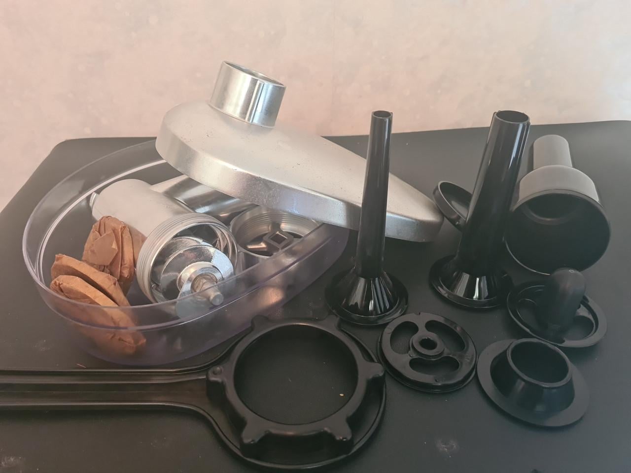 Kenwood KMIX 1000Watt +vleesmolen-set
