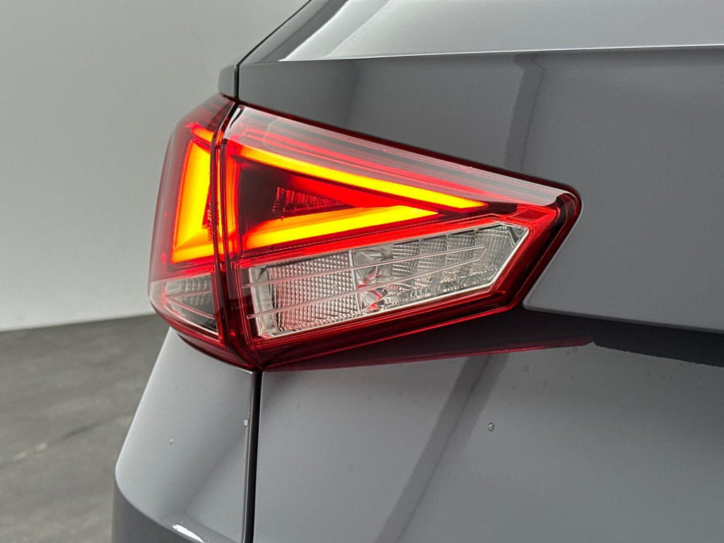 Seat Arona fr anniversary fl 1.0 70 kw / 95 pk ecotsi suv 5