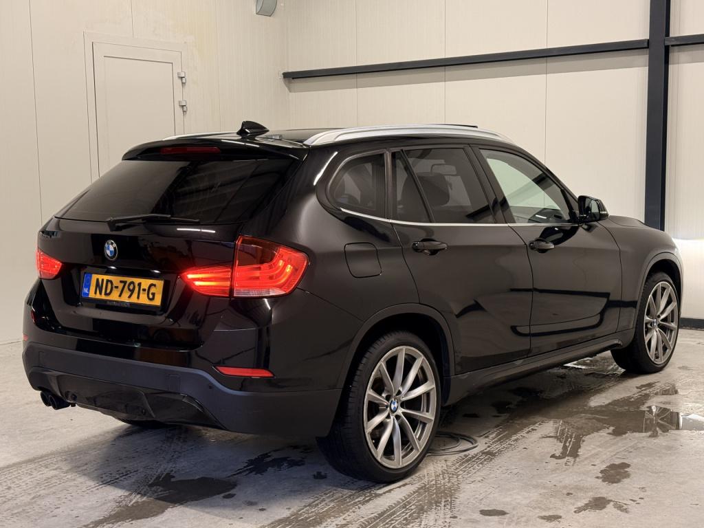 BMW X1 xdrive20i high executive | pano | stoelverwarming | leder | cruise |