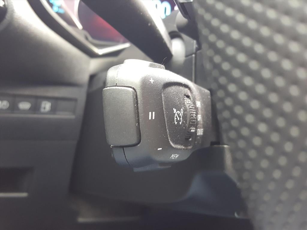 Ds Ds 7 1.6 e-tense 300pk 4x4 aut performance line+