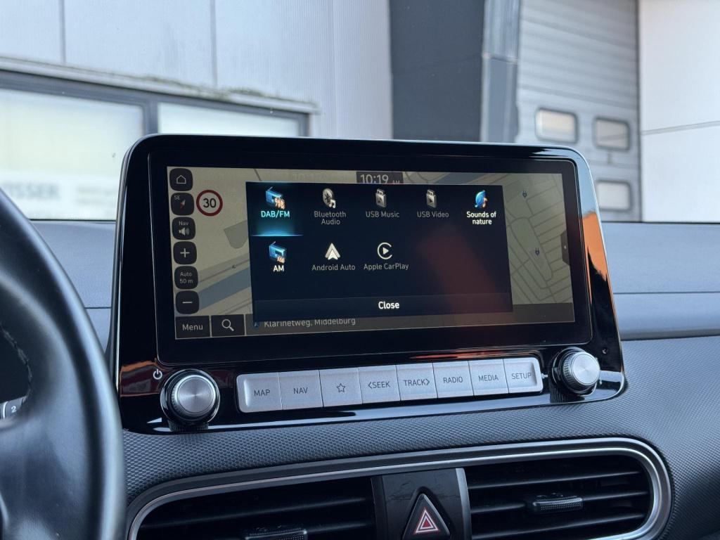 Hyundai Kona ev fashion 64 kwh soh 96%, 3-fase lader