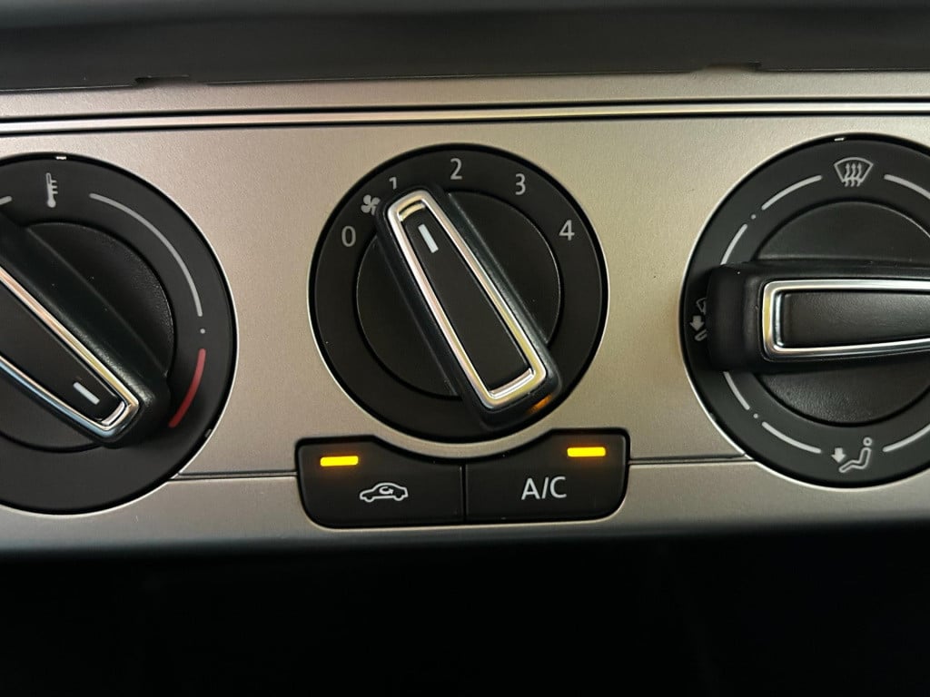 Volkswagen Polo occasion 1.0 bluemotion edition | zwart | tweedehands volks