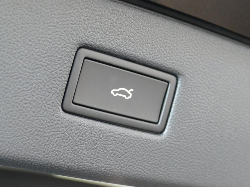 Ford Capri premium extended range awd 79 kwh | €9.800,00 voorraad voordeel!