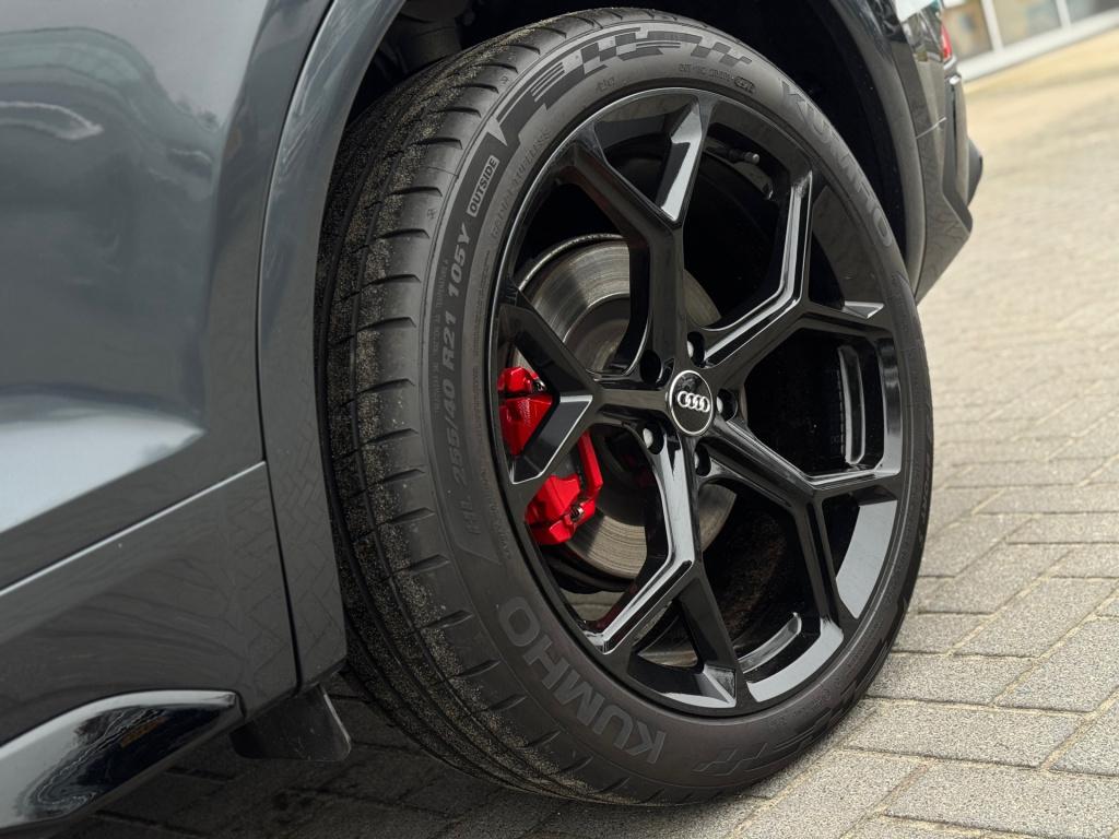 Audi Q5 2.0 tfsi edition sporback * sq5 look * leder * trekhaak * acc * key