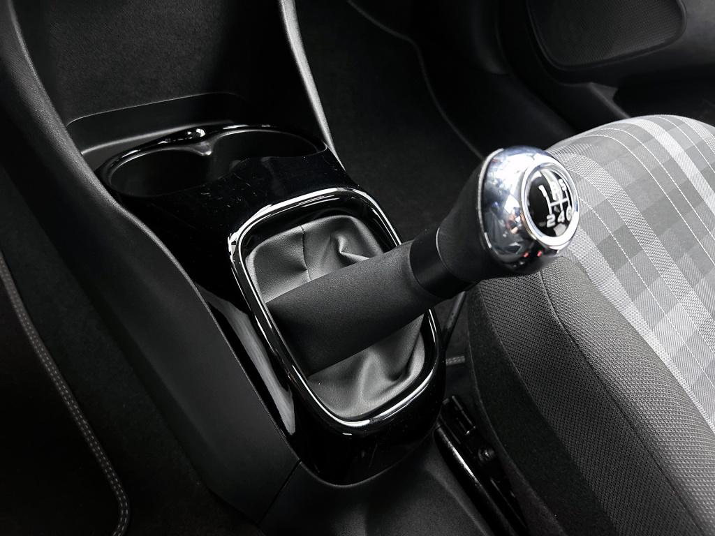 Peugeot 108 1.0 e-vti active top! | stoelverwarming | achteruitrijcamera | 