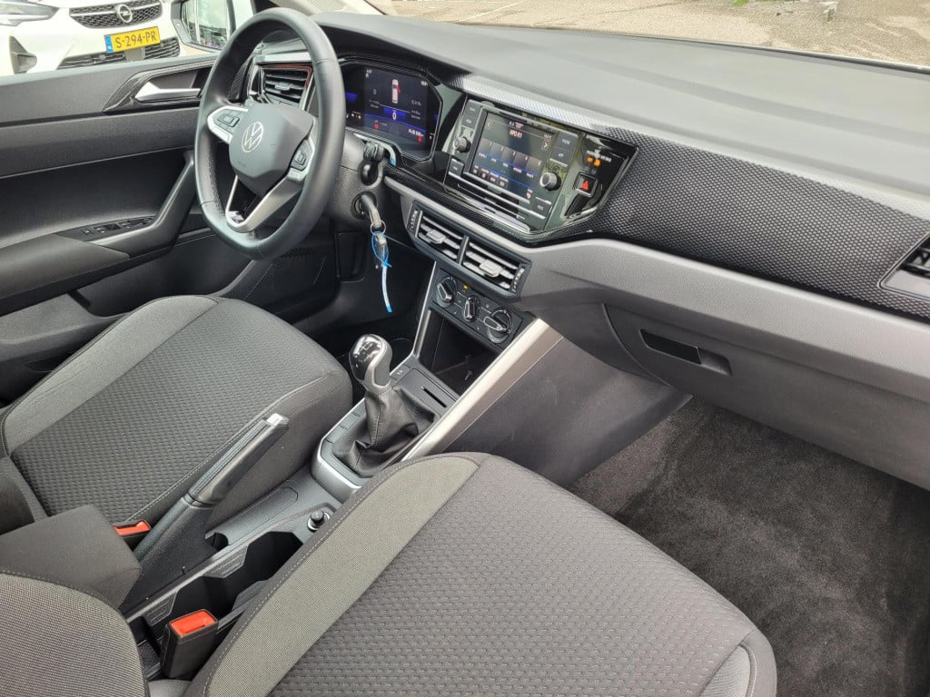 Volkswagen Polo 1.0 tsi life wit | airco | navi via apple carplay | led | d