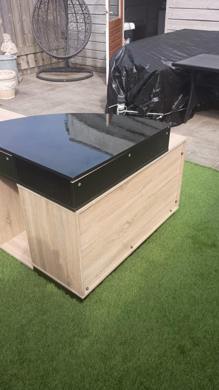 Hoek TV-KAST
