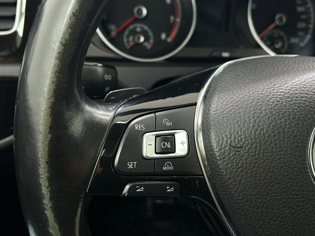 Volkswagen Golf occasion 1.4 tsi act business edition r | zwart | tweedehan