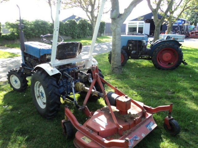 Ford hydrostaat met maaier