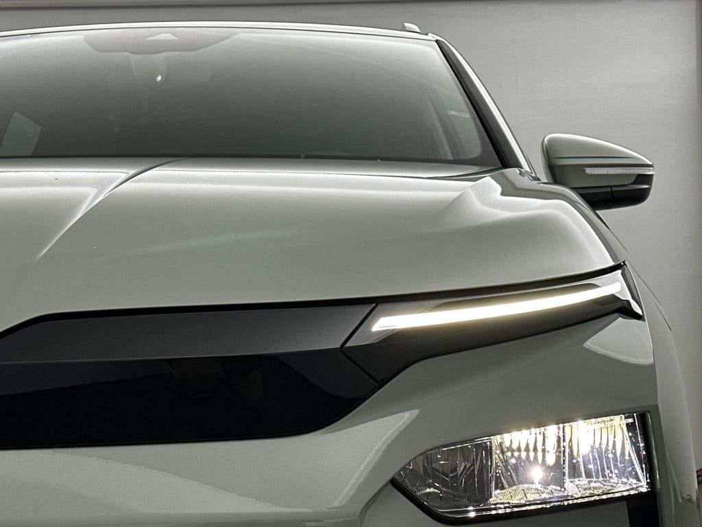 Skoda Elroq business edition tour elektromotor 210 kw / 286 pk