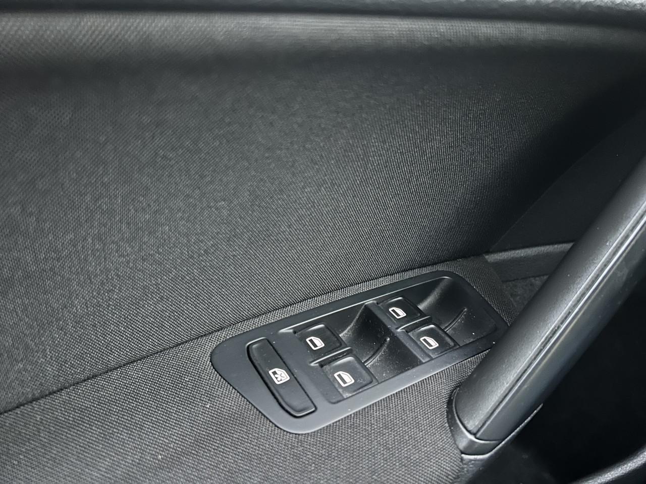 Volkswagen Golf 7 1.2 TSI BlueMotion|STOELV|NAVI|CRUISE CONT