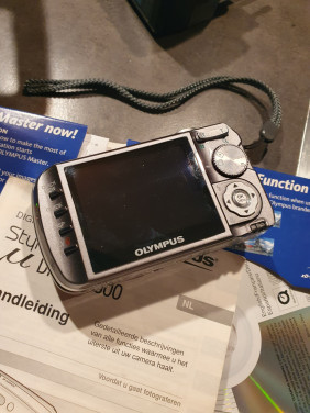Werkende Olympus mju Stylus 800 - vintage digitale zoom camera....