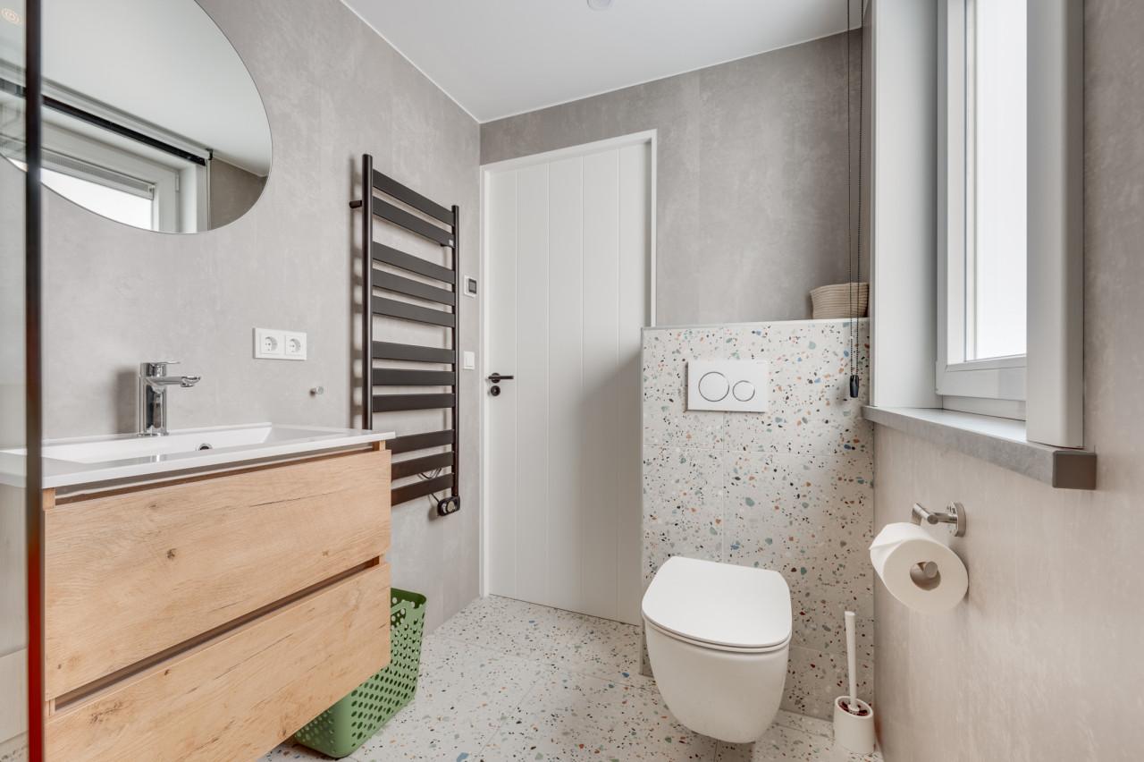 Prachtig gemeubileerde huurwoning. Tijdelijk zonder inschrijving.