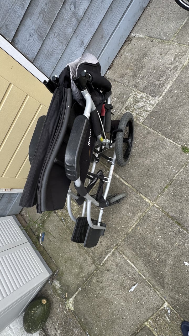 Karma rolstoel als nieuw