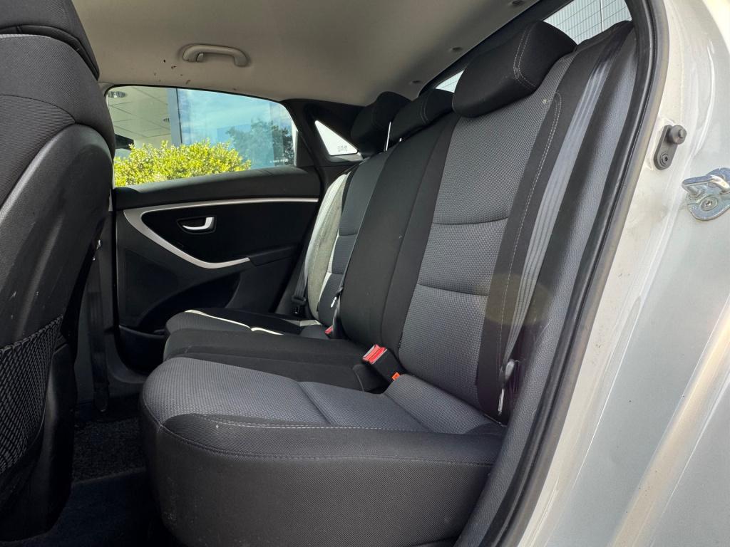 Hyundai I 30 blue 1.6 gdi i-vision redline * airco * nieuwe apk * camera * 