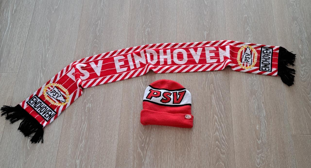 PSV muts en sjaal