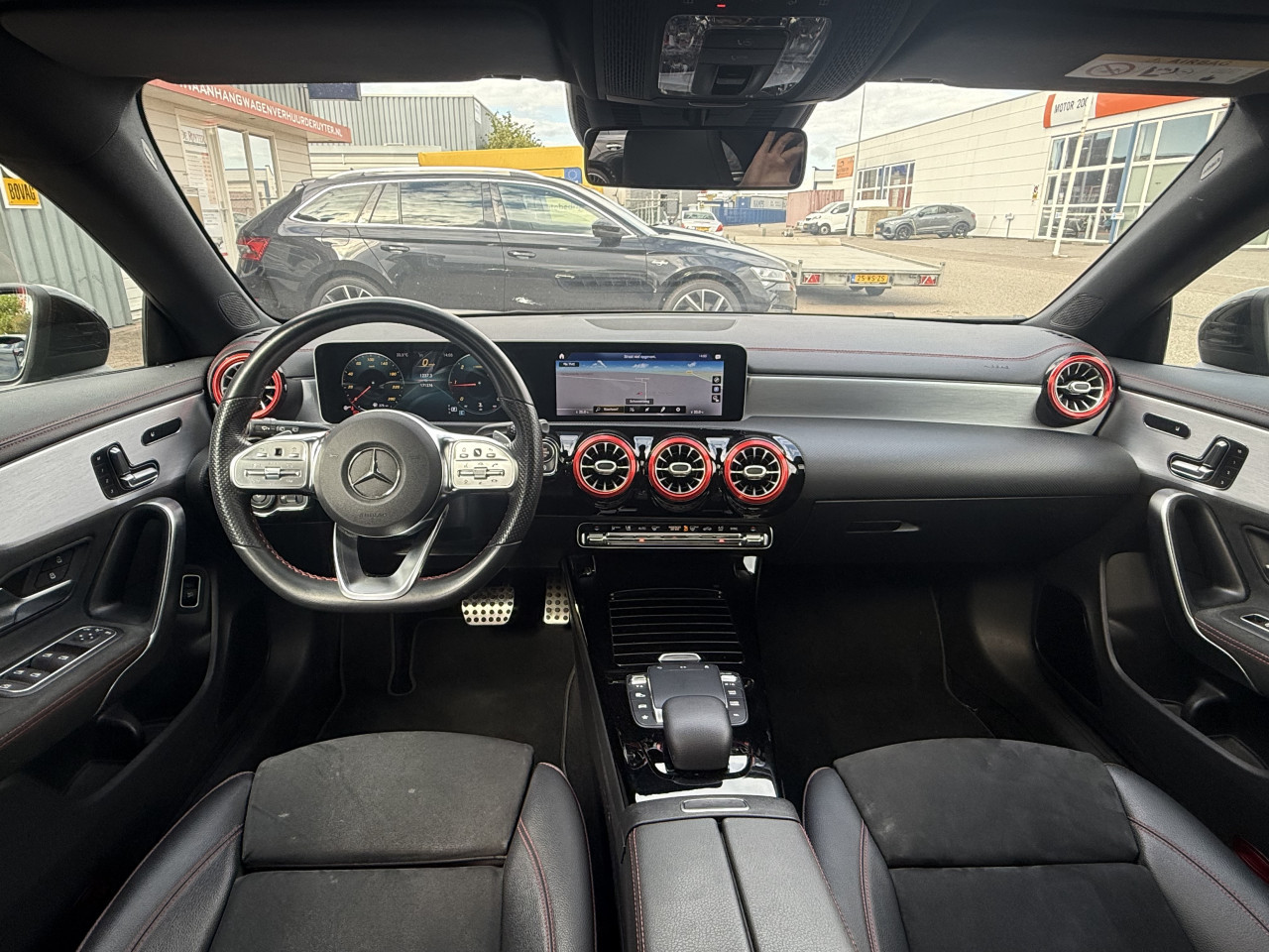 MercedesBenz CLA Shooting Brake  AMG |Pano | Sfeer | Memory