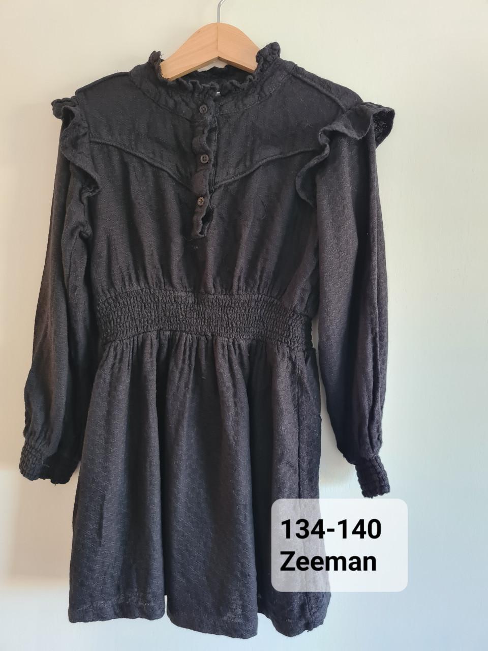 Zwart jurkje Zeeman maat 134/140