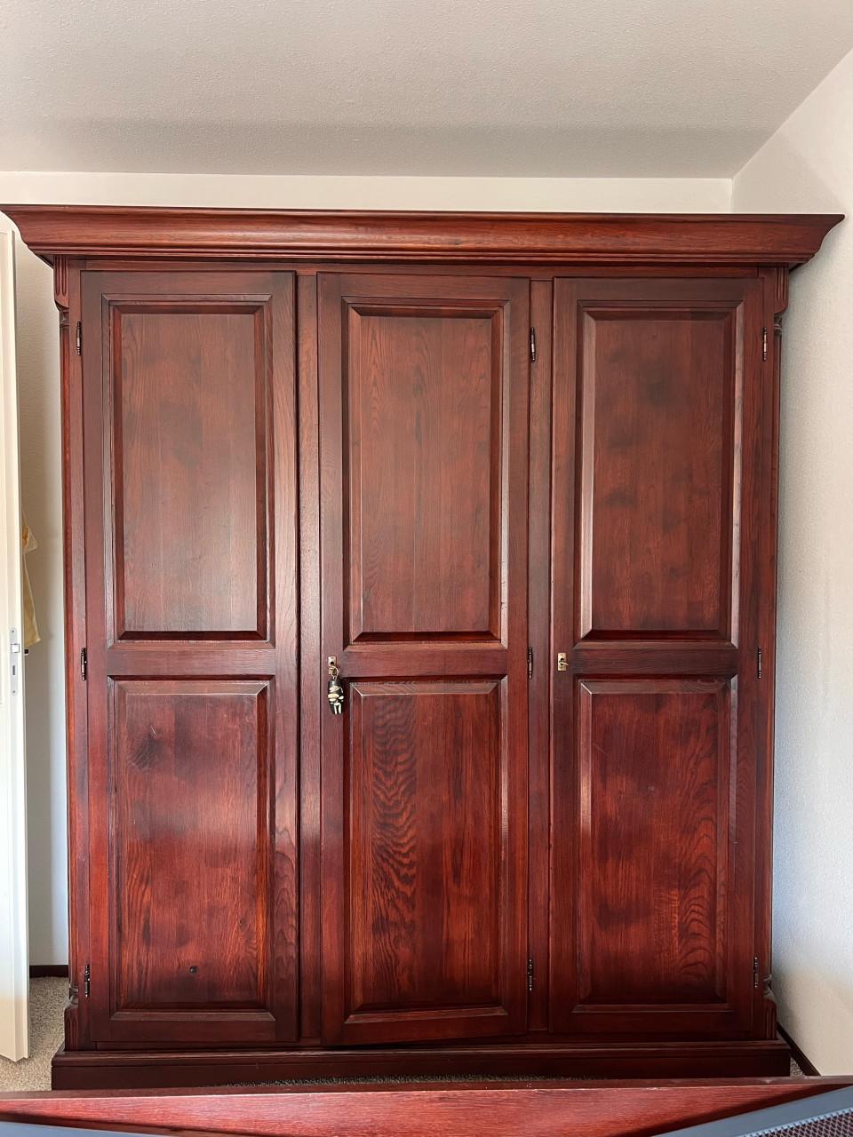 SET kasten en bed + nachtkastjes (evt. ook apart te koop)