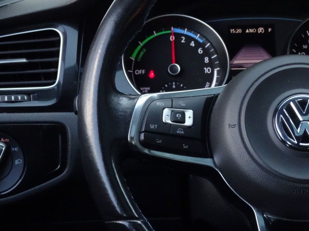 Volkswagen Golf 1.4 tsi gte executive pluspakket | adaptive cruise control 